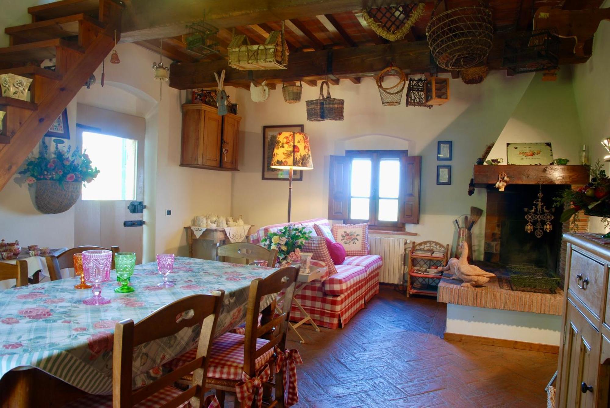 Appartamento Con Patio Privato E Giardino Tra Pisa E Firenze Palaia Ngoại thất bức ảnh