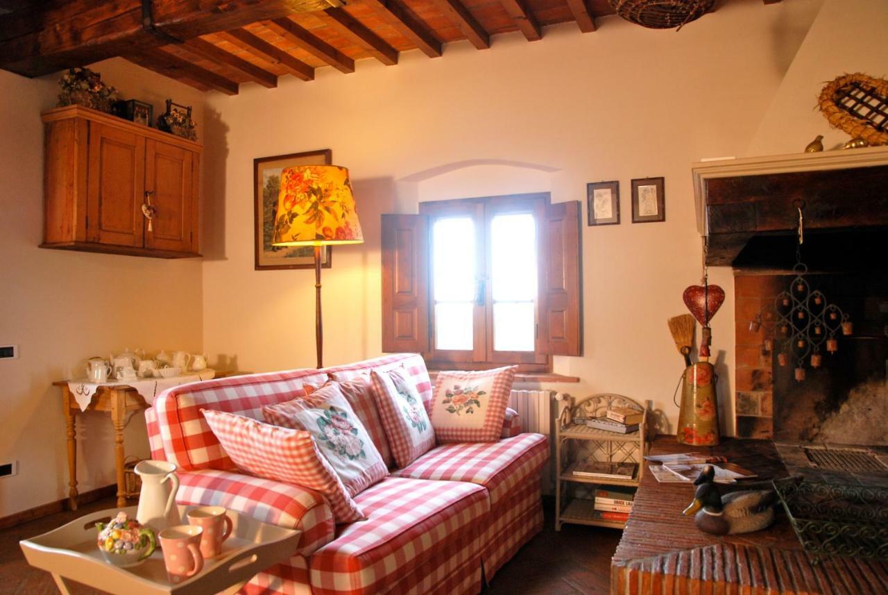 Appartamento Con Patio Privato E Giardino Tra Pisa E Firenze Palaia Ngoại thất bức ảnh